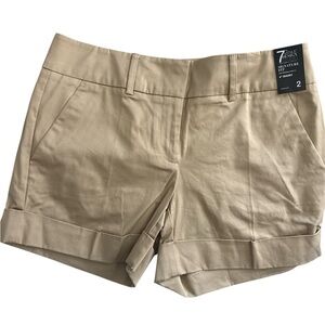 7th Ave Women's Beige Signature Fit Shorts